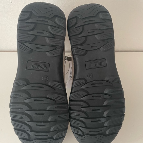 NEW! Cream/Iris Women’s Khombu Ankle Boots Black Size 9 - Picture 4 of 4